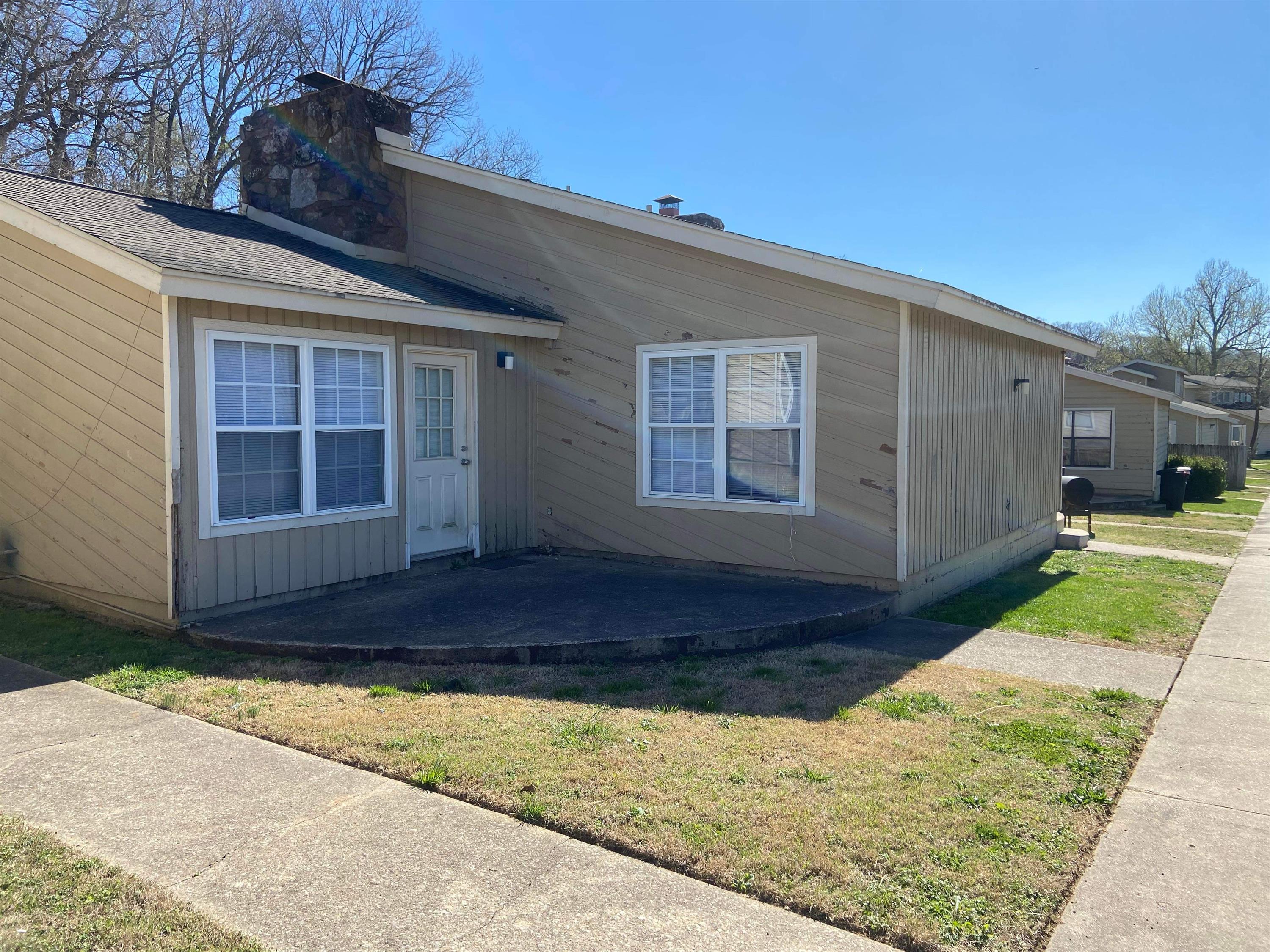 13783 Turnberry Lane 112 NEW - -